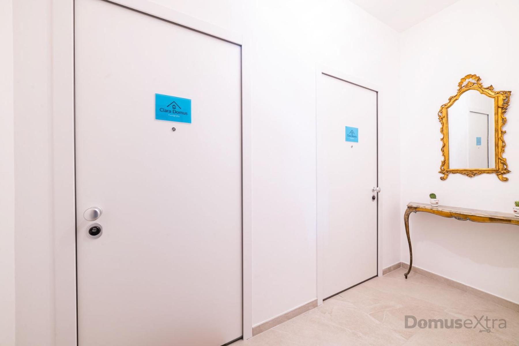 Ferienwohnung Clara Domus By Domusextra Neapel Exterior foto